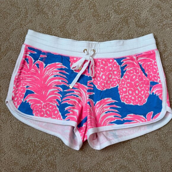 Lilly Pulitzer Shorts - Picture 1 of 3